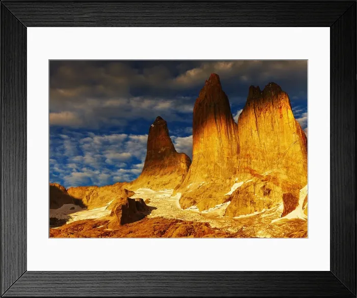 Framed Print : Towers at sunrise, Torres del Paine National Park, Patagonia, Chile Framed Print : Towers at sunrise, Torres del Paine National Park, Patagonia, Chile