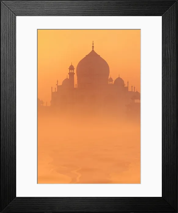 Framed Print : Skyline of Taj Mahal, Agra, Uttar Pradesh, India, UNESCO Framed Print : Skyline of Taj Mahal, Agra, Uttar Pradesh, India, UNESCO