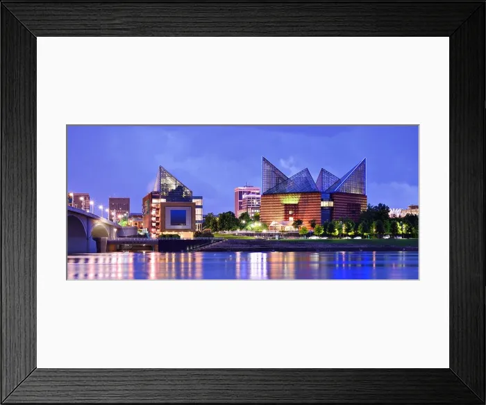 Framed Print : Downtown Chattanooga, Tennessee, USA Framed Print : Downtown Chattanooga, Tennessee, USA