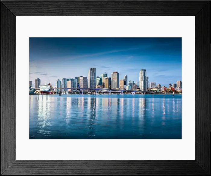 Framed Print : Miami, Florida, USA downtown skyline Framed Print : Miami, Florida, USA downtown skyline