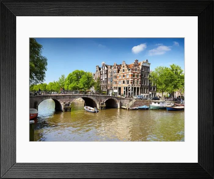 Framed Print : Amsterdam canal - Holland Netherlands Framed Print : Amsterdam canal - Holland Netherlands
