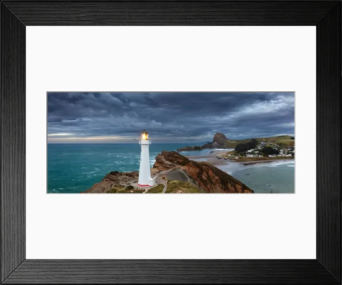 Framed Print : Castle Point Lighthouse, sunrise, Wairarapa New Zealand