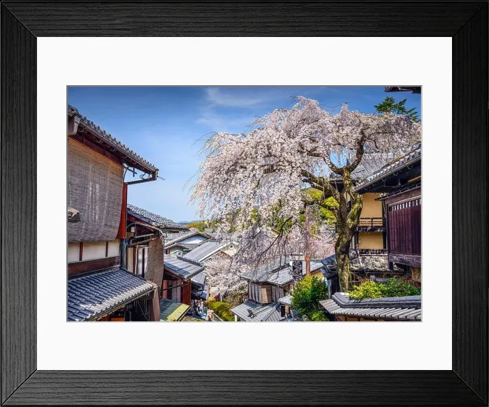 Framed Print : Kyoto, Japan at the Higashiyama district in the springtime Framed Print : Kyoto, Japan at the Higashiyama district in the springtime