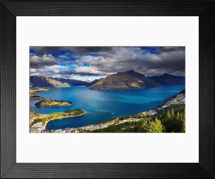 Framed Print : Queenstown cityscape with Wakatipu lake and Remarkables Mountains, New Zealand Framed Print : Queenstown cityscape with Wakatipu lake and Remarkables Mountains, New Zealand