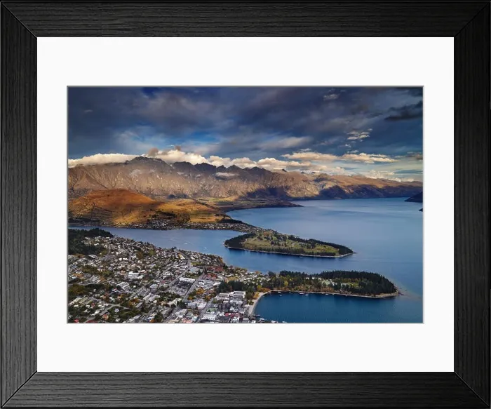 Framed Print : View of Queenstown, Wakatipu Lake and Remarkables Mountains, New Zealand Framed Print : View of Queenstown, Wakatipu Lake and Remarkables Mountains, New Zealand
