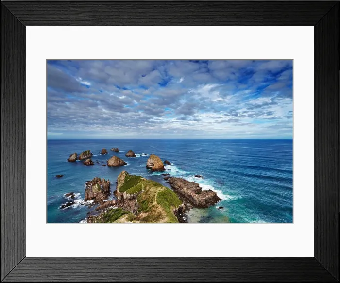 Framed Print : Nugget Point, Catlins Coast, New Zealand Framed Print : Nugget Point, Catlins Coast, New Zealand