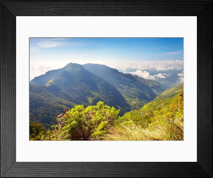 Framed Print : Sri Lanka - landscape of the Horton Plains National Park, view from World's End Framed Print : Sri Lanka - landscape of the Horton Plains National Park, view from World's End