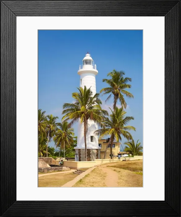 Framed Print : Sri Lanka - Galle, shoreline with lighthouse Framed Print : Sri Lanka - Galle, shoreline with lighthouse