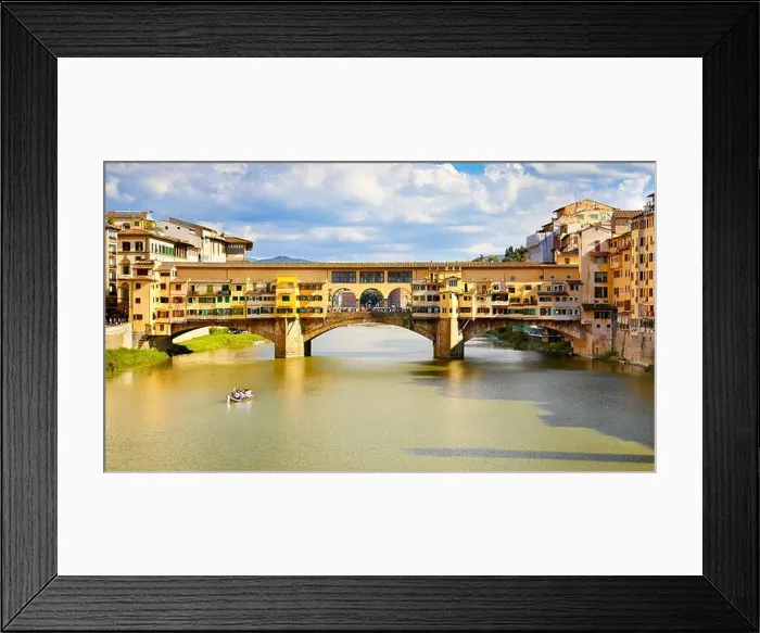 Framed Print : Ponte Vecchio Bridge, Florence, Tuscany, Italy Framed Print : Ponte Vecchio Bridge, Florence, Tuscany, Italy