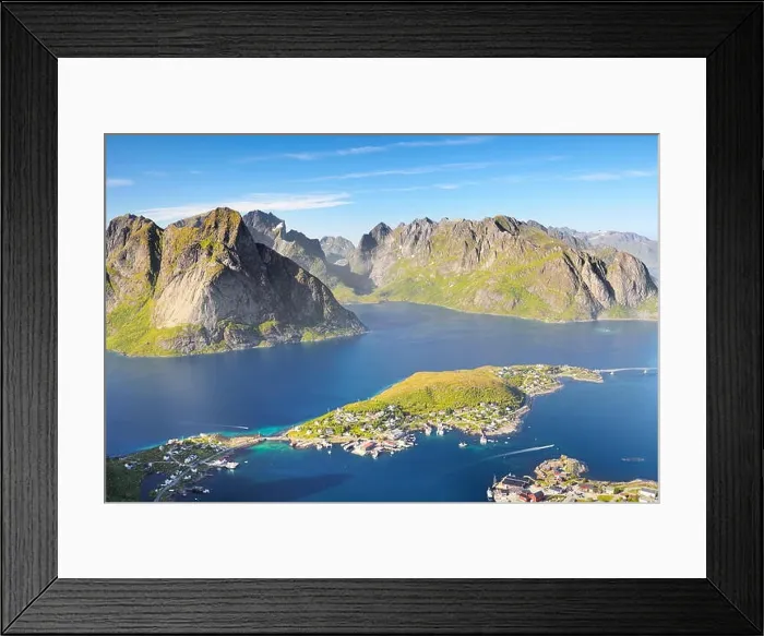 Framed Print : Lofoten Islands, Reine, Moskenes, Norway Framed Print : Lofoten Islands, Reine, Moskenes, Norway