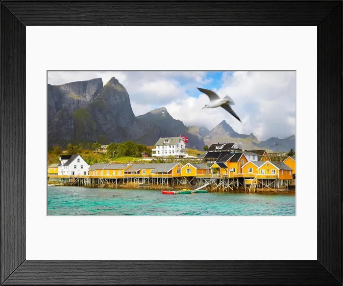 Framed Print : Lofoten Islands, fishermen house rorbu, Norway Framed Print : Lofoten Islands, fishermen house rorbu, Norway