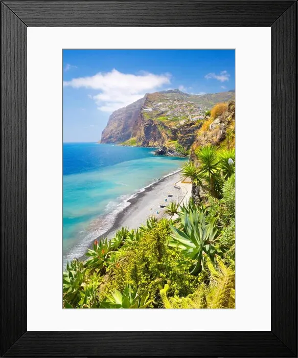 Framed Print : View at Cabo Girao (580 m highest) cliff - Camara de Lobos, Madeira Island, Portugal Framed Print : View at Cabo Girao (580 m highest) cliff - Camara de Lobos, Madeira Island, Portugal