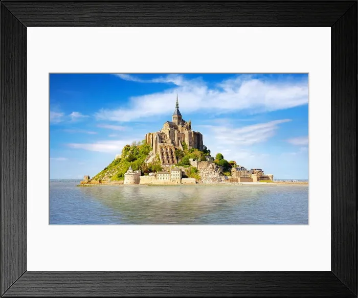 Framed Print : Mont Saint Michel, Normandy, France Framed Print : Mont Saint Michel, Normandy, France