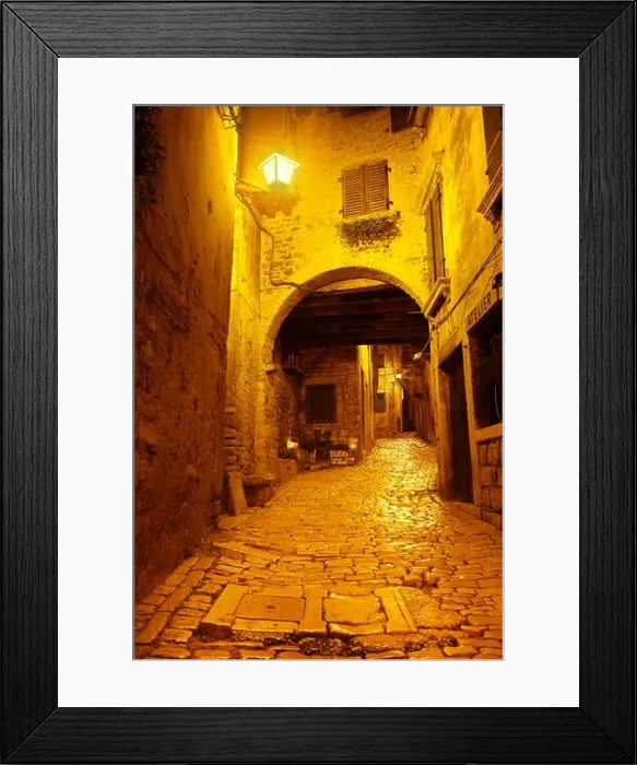 Framed Print : Old Town in Rovinj, Croatia, Europe Framed Print : Old Town in Rovinj, Croatia, Europe