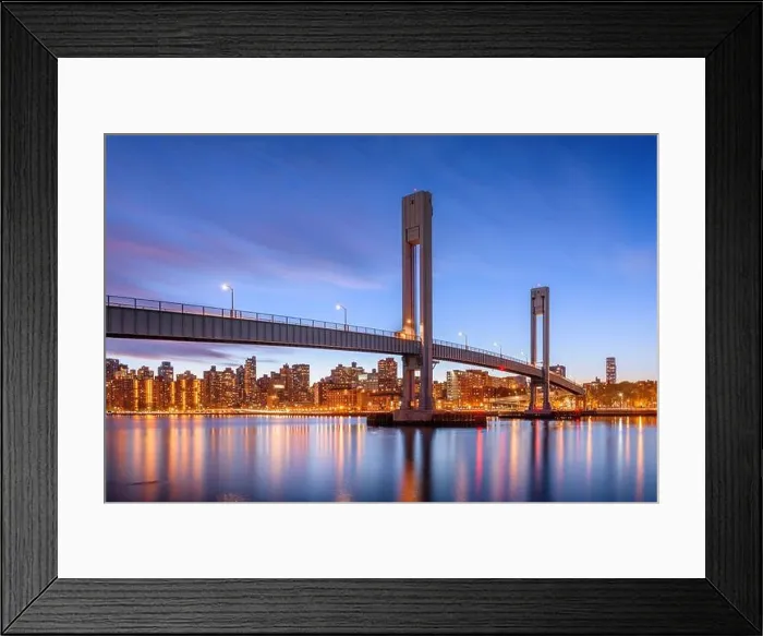 Framed Print : Wards Island Bridge crossing the Harlem River between Manhattan Island and Wards Island in New York City Framed Print : Wards Island Bridge crossing the Harlem River between Manhattan Island and Wards Island in New York City