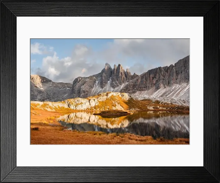 Framed Print : Clear turquoise water of alpine lake Piani in the Tre Cime Di Laveredo National Park, Dolomites, Italy Framed Print : Clear turquoise water of alpine lake Piani in the Tre Cime Di Laveredo National Park, Dolomites, Italy
