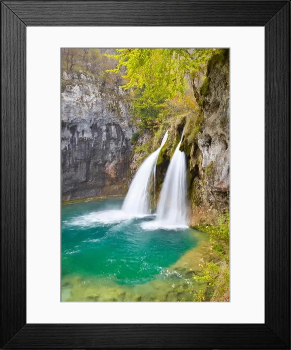 Framed Print : Waterfalls in Plitvice Lakes National Park, Croatia, UNESCO Framed Print : Waterfalls in Plitvice Lakes National Park, Croatia, UNESCO