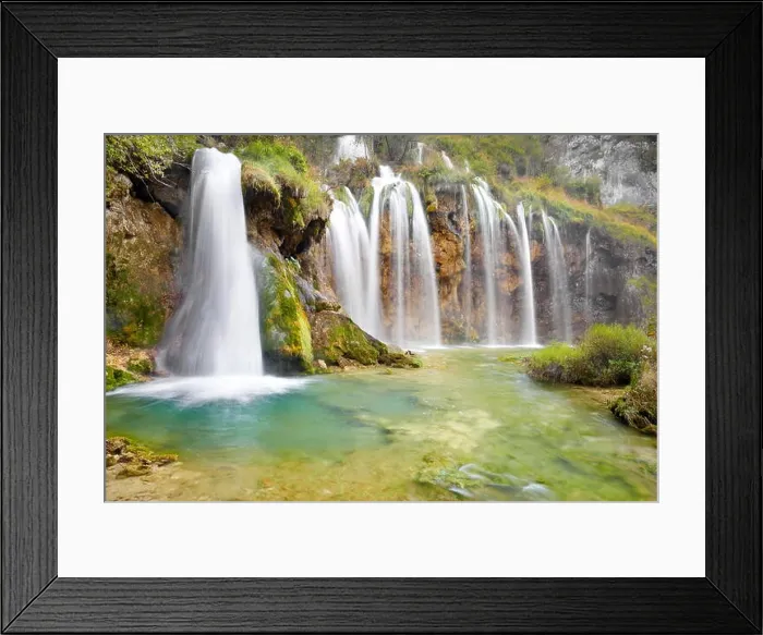 Framed Print : Waterfalls in Plitvice Lakes National Park, Croatia, UNESCO Framed Print : Waterfalls in Plitvice Lakes National Park, Croatia, UNESCO