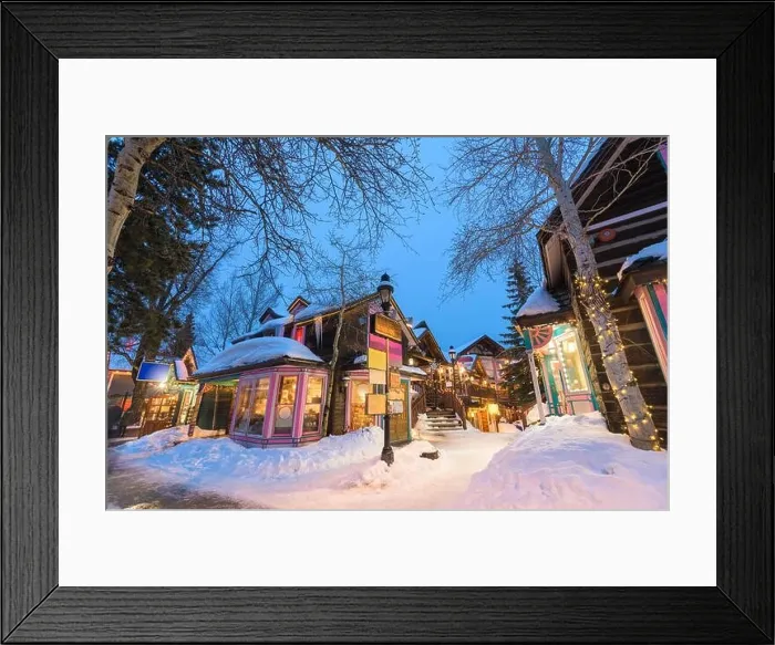 Framed Print : Breckenridge, Colorado, USA downtown streets at night in the winter with holiday lighting Framed Print : Breckenridge, Colorado, USA downtown streets at night in the winter with holiday lighting