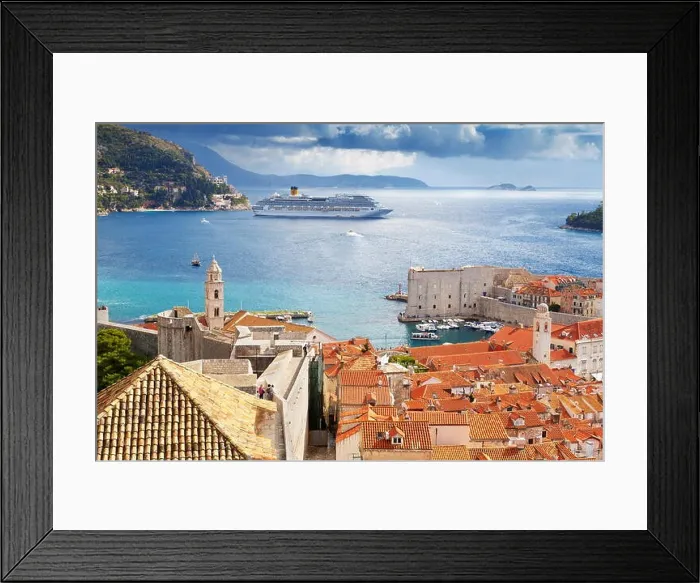 Framed Print : Dubrovnik, Croatia Framed Print : Dubrovnik, Croatia