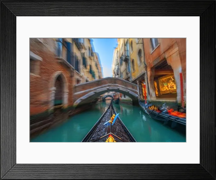 Framed Print : Venice, Italy from a fast moving gondola with motion blur Framed Print : Venice, Italy from a fast moving gondola with motion blur