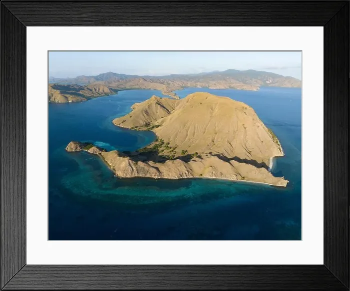 Framed Print : Beautiful coral reefs and idyllic beaches are found on Gili Darat in Komodo National Park, Indonesia. This area has high marine biodiversity Framed Print : Beautiful coral reefs and idyllic beaches are found on Gili Darat in Komodo National Park, Indonesia. This area has high marine biodiversity