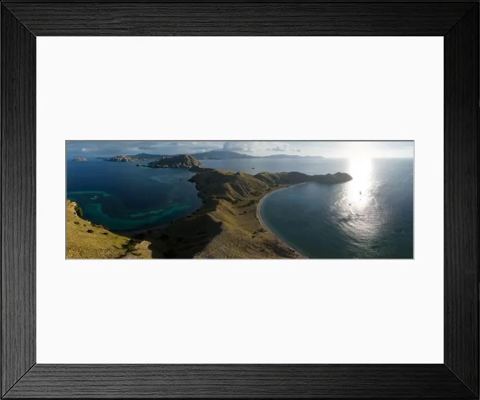 Framed Print : Beautiful coral reefs and idyllic beaches are found on Gili Lau Laut in Komodo National Park, Indonesia. This area has high marine biodiversity Framed Print : Beautiful coral reefs and idyllic beaches are found on Gili Lau Laut in Komodo National Park, Indonesia. This area has high marine biodiversity
