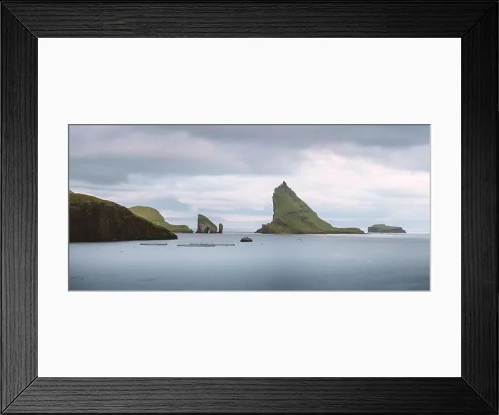 Framed Print : Dramatic panoramical view on Drangarnir and Tindholmur sea stacks in Atlantic ocean, Faroe Islands. Landscape photography Framed Print : Dramatic panoramical view on Drangarnir and Tindholmur sea stacks in Atlantic ocean, Faroe Islands. Landscape photography