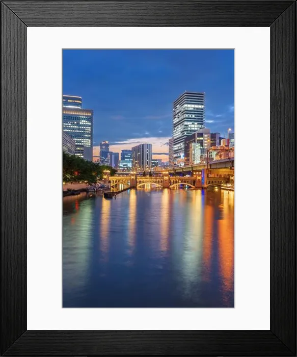 Framed Print : Osaka, Japan skyline in the Nakanoshima district in the evening Framed Print : Osaka, Japan skyline in the Nakanoshima district in the evening