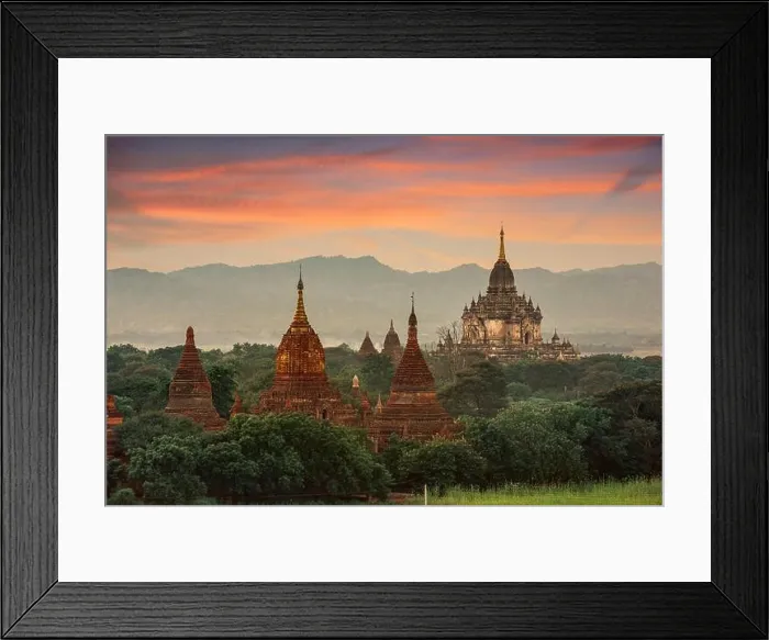 Framed Print : Bagan, Myanmar temples in the Archaeological Zone at dusk Framed Print : Bagan, Myanmar temples in the Archaeological Zone at dusk