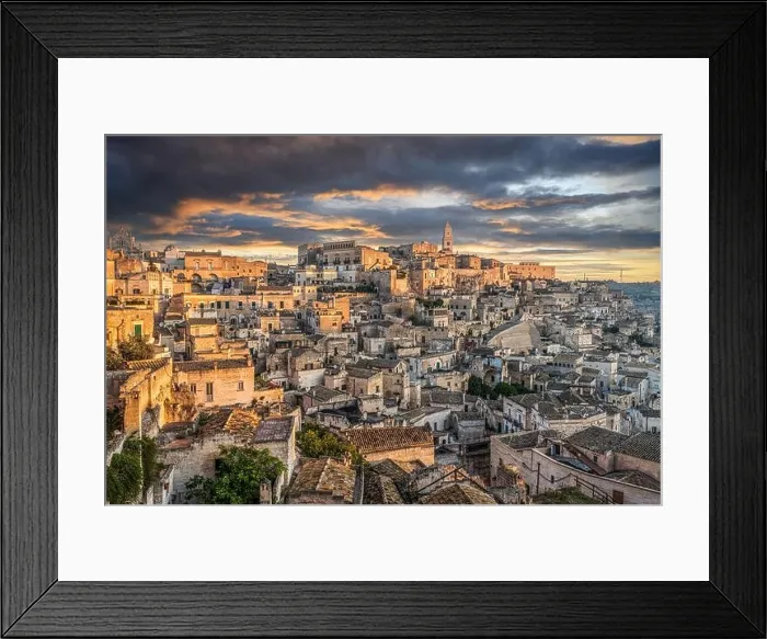 Framed Print : Matera, Italy overlooking Sassi di Matera at dawn Framed Print : Matera, Italy overlooking Sassi di Matera at dawn