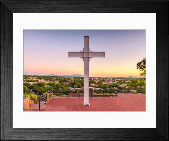 Framed Print : Santa Fe, New Mexico, USA downtown skyline at dusk with the cross Framed Print : Santa Fe, New Mexico, USA downtown skyline at dusk with the cross