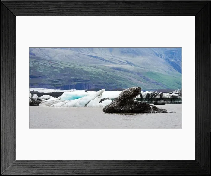 Framed Print : Panoramical view of Fjallsarlon glacial lagoon. Icebergs and mountains in Vatnajokull National Park, southeast Iceland, Europe. Landscape photography Framed Print : Panoramical view of Fjallsarlon glacial lagoon. Icebergs and mountains in Vatnajokull National Park, southeast Iceland, Europe. Landscape photography