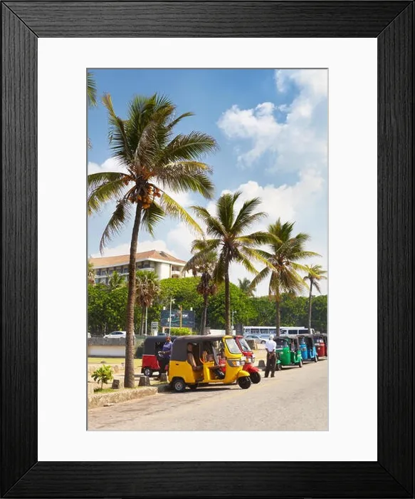 Framed Print : Sri Lanka - Colombo, tuk tuk taxi, typical transport Framed Print : Sri Lanka - Colombo, tuk tuk taxi, typical transport