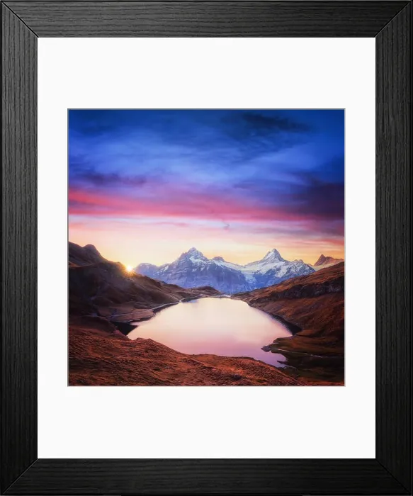Framed Print : Picturesque view on Bachalpsee lake in Swiss Alps mountains. Snowy peaks of Wetterhorn, Mittelhorn and Rosenhorn on background. Grindelwald valley, Sw Framed Print : Picturesque view on Bachalpsee lake in Swiss Alps mountains. Snowy peaks of Wetterhorn, Mittelhorn and Rosenhorn on background. Grindelwald valley, Sw