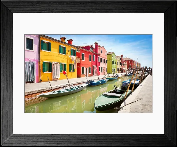Framed Print : Colored houses in Burano village near Venice, Italy Framed Print : Colored houses in Burano village near Venice, Italy