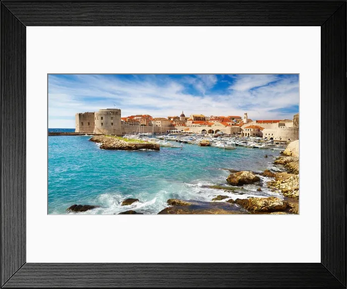 Framed Print : Dubrovnik, Croatia, Europe Framed Print : Dubrovnik, Croatia, Europe