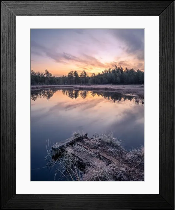 Framed Print : Calmness and cold autumn morning landscape with sunrise, frosty pier and peaceful lake in Finland Framed Print : Calmness and cold autumn morning landscape with sunrise, frosty pier and peaceful lake in Finland