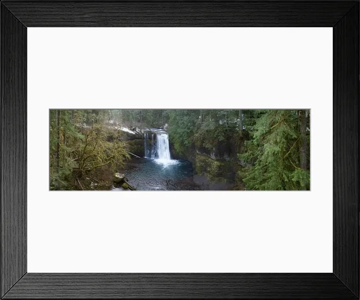 Framed Print : Silver Creek flows over the beautiful Upper North Falls near Silverton, Oregon. This scenic, heavily forested area harbors many impressive waterfalls Framed Print : Silver Creek flows over the beautiful Upper North Falls near Silverton, Oregon. This scenic, heavily forested area harbors many impressive waterfalls