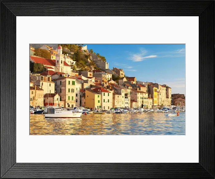 Framed Print : Croatia - Sibenik, historic town on the coast of Croatia, central Dalmatia (UNESCO) Framed Print : Croatia - Sibenik, historic town on the coast of Croatia, central Dalmatia (UNESCO)