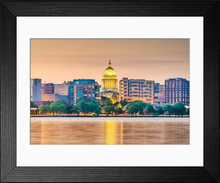 Framed Print : Madison, Wisconsin, USA downtown skyline at dusk on Lake Monona Framed Print : Madison, Wisconsin, USA downtown skyline at dusk on Lake Monona