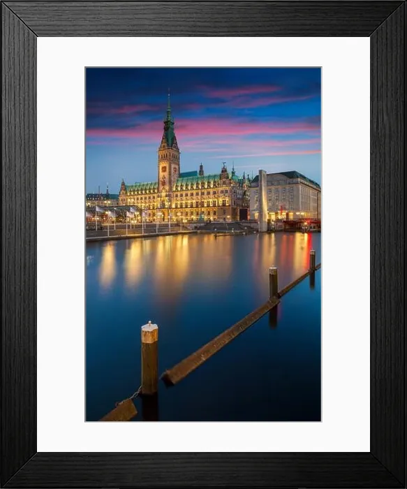 Framed Print : Hamburg, Germany. Cityscape image of Hamburg downtown with City Hall during sunset