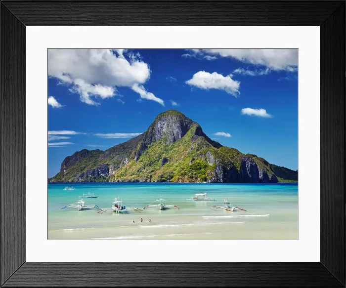 Framed Print : El Nido bay and Cadlao island, Palawan, Philippines Framed Print : El Nido bay and Cadlao island, Palawan, Philippines
