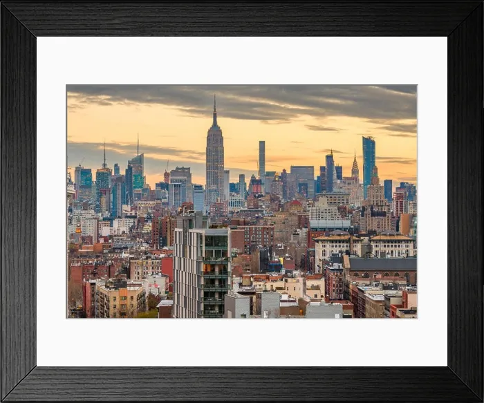 Framed Print : New York City, USA midtown Manhattan skyline at dusk Framed Print : New York City, USA midtown Manhattan skyline at dusk