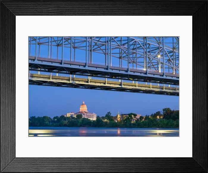 Framed Print : Jefferson City, Missouri, USA downtown view on the Missouri River with the State Capitol at dusk Framed Print : Jefferson City, Missouri, USA downtown view on the Missouri River with the State Capitol at dusk