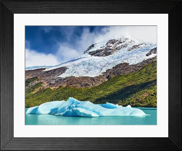 Framed Print : Floating ice floe and snowy mountains. Lake Argentino, the biggest freshwater glacial lake in Argentina, Patagonia, Argentina Framed Print : Floating ice floe and snowy mountains. Lake Argentino, the biggest freshwater glacial lake in Argentina, Patagonia, Argentina