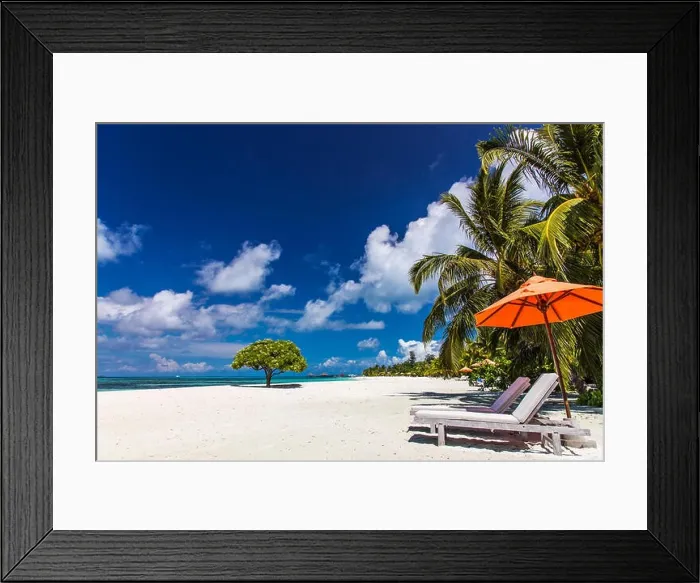 Framed Print : Beautiful beach in Maldives. Summer holiday travel concept Framed Print : Beautiful beach in Maldives. Summer holiday travel concept