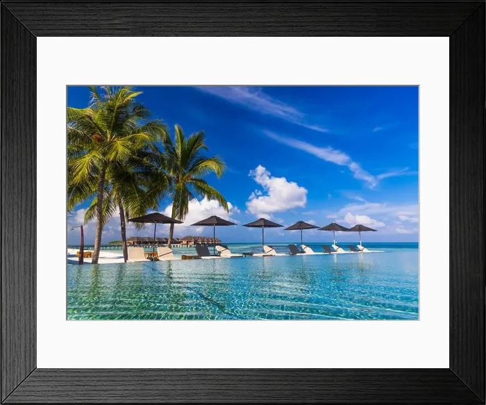 Framed Print : Beautiful beach in Maldives. Summer holiday travel concept Framed Print : Beautiful beach in Maldives. Summer holiday travel concept