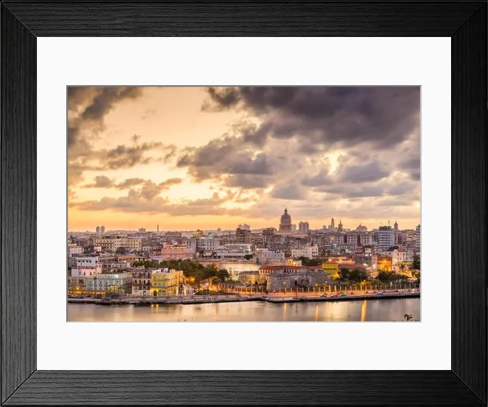 Framed Print : Havana, Cuba downtown skyline at dusk Framed Print : Havana, Cuba downtown skyline at dusk