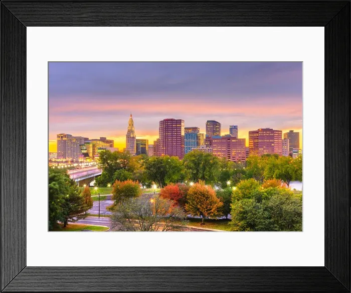 Framed Print : Hartford, Connecticut, USA downtown skyline Framed Print : Hartford, Connecticut, USA downtown skyline